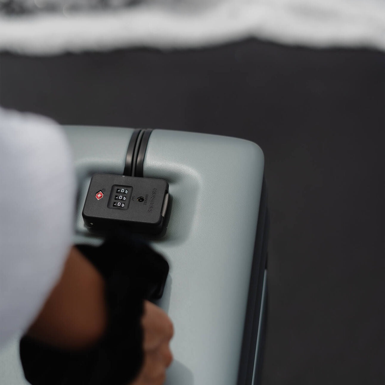 Valise Cabine 4 roues 55 cm - Focus - Matt Sage Kaki