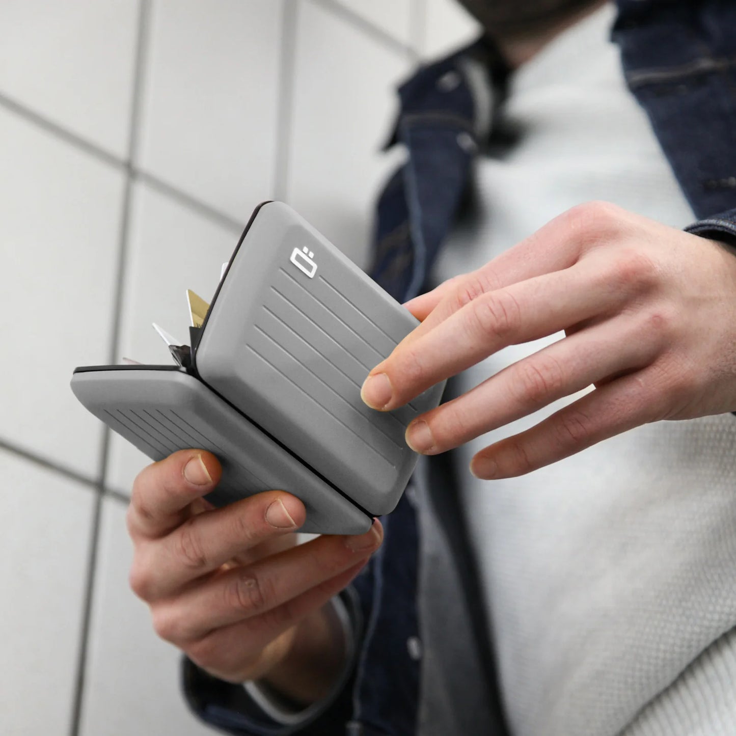 Portefeuille - RFID Smart Case V2 Stone Grey